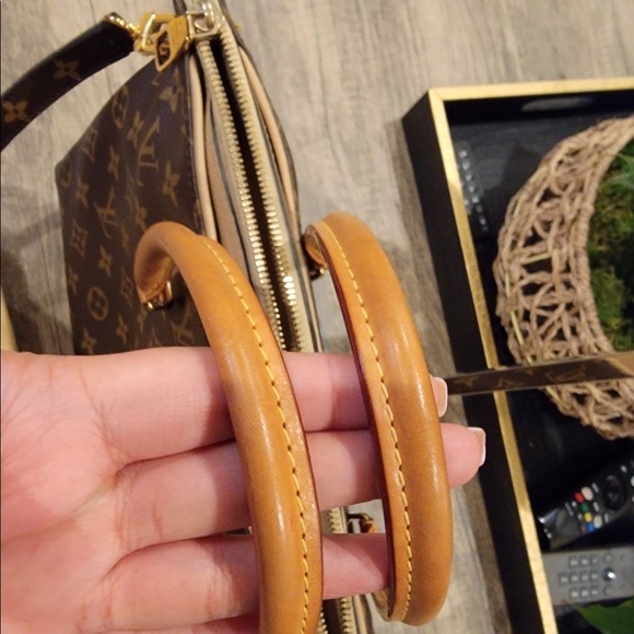 Louis Vuitton Pallace MM - Picture 10 of 10